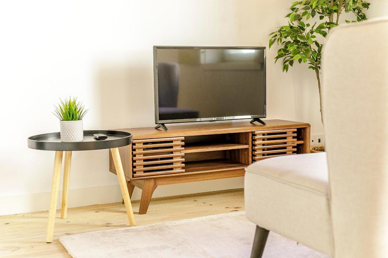 Lovelystay - Vila Burgaes Porto Kültér fotó