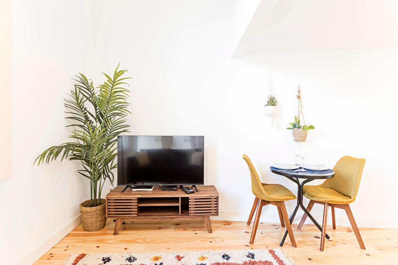 Lovelystay - Vila Burgaes Porto Kültér fotó